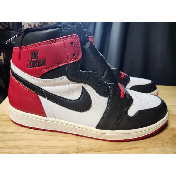 Nike Jordan's retro  size 13 - Picture 1 of 6